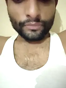 Snapshot of PRIYANHU@xh chatting on April 22, 2026, 4:58 pm PRIYANHUxh online show from April 22, 2026, 4:58 pm