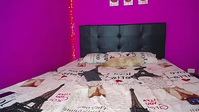 Snapshot of Zaratattoox chatting on January 10, 2025, 9:55 am Zaratattoox online show from January 10, 2025, 9:55 am