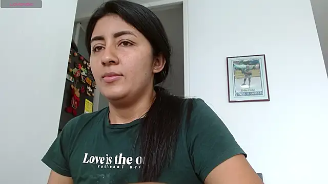 Snapshot of danna_peterson1 chatting on November 6, 2025, 3:49 pm danna peterson1 online show from November 6, 2025, 3:49 pm