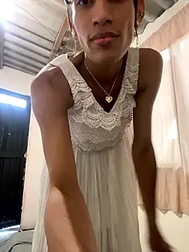 AlexaWarner online show from January 8, 2026, 5:08 pm