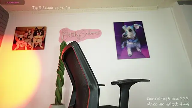 salome cortes26 online show from May 11, 2026, 9:01 pm