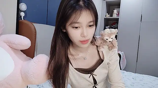 Barbie-168 online show from December 13, 2024, 2:49 pm