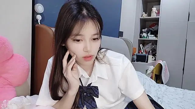 Barbie-168 online show from December 13, 2024, 5:54 pm