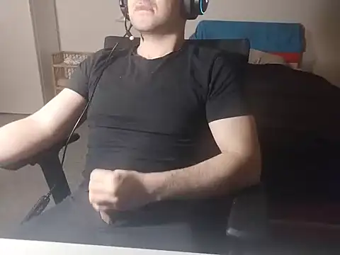 Snapshot of mrKerem123 chatting on March 14, 2026, 10:38 pm mrKerem123 online show from March 14, 2026, 10:38 pm