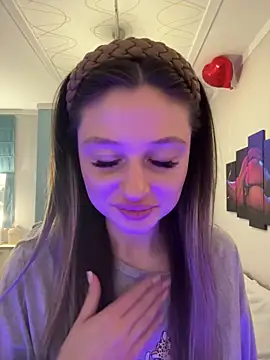 Snapshot of Kimsweet7 chatting on February 27, 2025, 8:09 pm Kimsweet7 online show from February 27, 2025, 8:09 pm