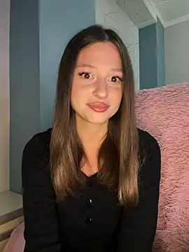 Snapshot of Kimsweet7 chatting on October 6, 2025, 6:08 pm Kimsweet7 online show from October 6, 2025, 6:08 pm