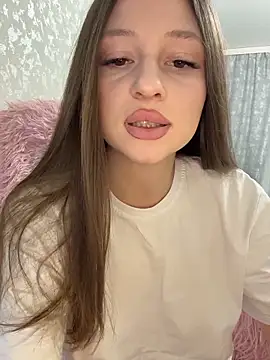 Snapshot of Kimsweet7 chatting on February 8, 2026, 4:59 pm Kimsweet7 online show from February 8, 2026, 4:59 pm