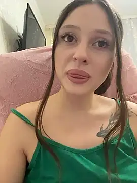 Snapshot of Kimsweet7 chatting on January 18, 2026, 6:11 pm Kimsweet7 online show from January 18, 2026, 6:11 pm