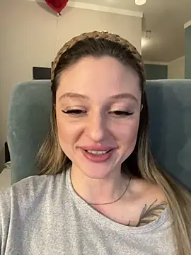 Snapshot of Kimsweet7 chatting on February 27, 2025, 5:05 pm Kimsweet7 online show from February 27, 2025, 5:05 pm