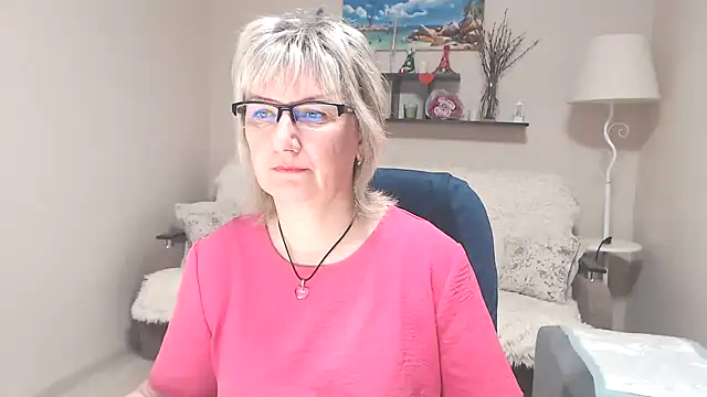 FleurMays online show from June 1, 2026, 4:02 am