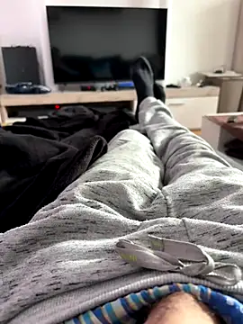 Ben291113 online show from November 12, 2025, 9:57 am