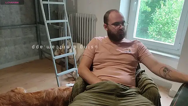 Snapshot of azagoul222 chatting on September 21, 2025, 4:01 pm azagoul222 online show from September 21, 2025, 4:01 pm