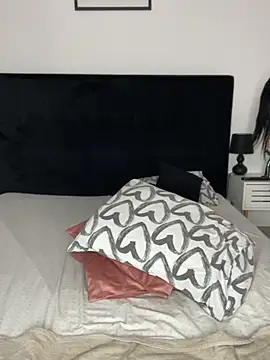 Snapshot of Nefera_De_Nile chatting on March 18, 2025, 11:44 am Nefera De Nile online show from March 18, 2025, 11:44 am