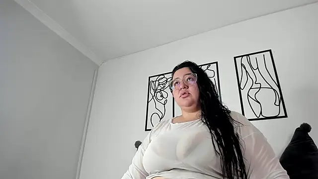 Snapshot of RubyPirsso18 chatting on October 2, 2025, 7:06 pm RubyPirsso18 online show from October 2, 2025, 7:06 pm