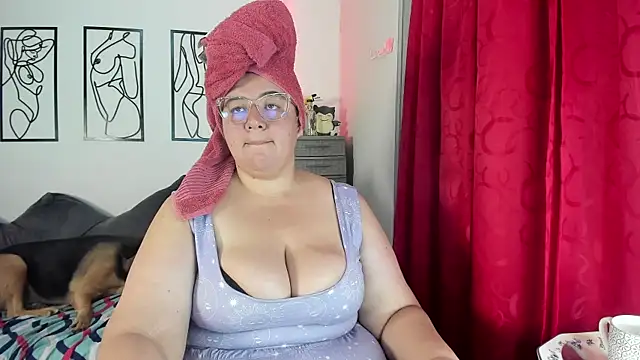 RubyPirsso18 online show from January 9, 2026, 7:21 pm