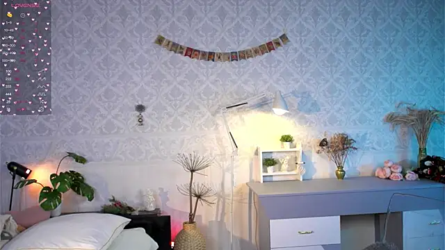 Oliiloli online show from December 31, 2024, 9:10 am