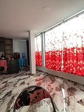 oliver Lz online show from November 3, 2025, 1:15 pm