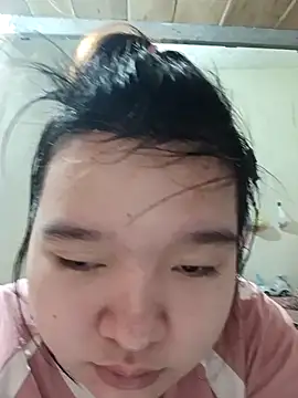 Snapshot of Thomgdee chatting on October 31, 2025, 1:13 am Thomgdee online show from October 31, 2025, 1:13 am