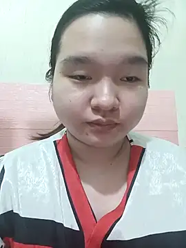 Snapshot of Thomgdee chatting on December 4, 2025, 1:37 am Thomgdee online show from December 4, 2025, 1:37 am