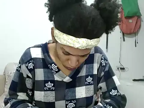 miriam775 online show from September 28, 2025, 7:48 am