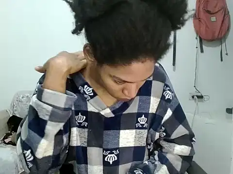 miriam775 online show from September 26, 2025, 10:55 am