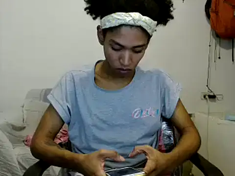 miriam775 online show from October 2, 2025, 5:27 pm