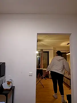 Jujuicy 97 online show from March 19, 2026, 6:41 pm