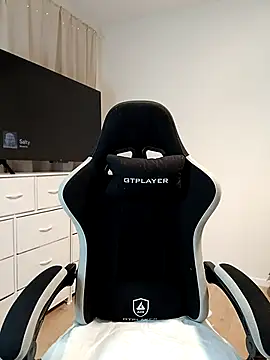 Jujuicy 97 online show from January 16, 2026, 6:45 pm