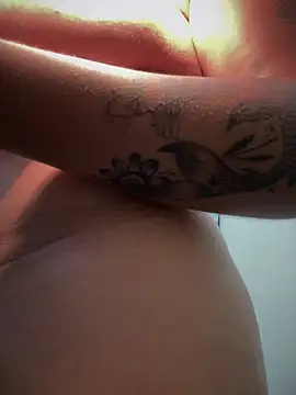 MaverickGray online show from February 16, 2025, 4:21 pm