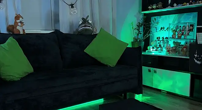 KiraLiLime online show from February 7, 2026, 10:51 pm