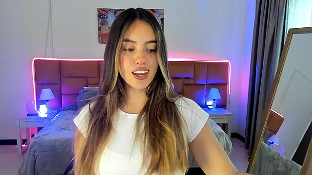  Charlotte evans 1 online show from April 4, 2026, 12:34 pm