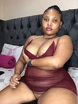 Snapshot of Anaelle24 chatting on February 22, 2026, 6:05 am Anaelle24 online show from February 22, 2026, 6:05 am