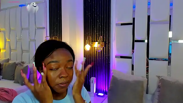 mia schwarz online show from October 29, 2025, 9:14 pm