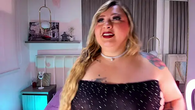 Kharla Marin online show from March 31, 2026, 8:33 pm