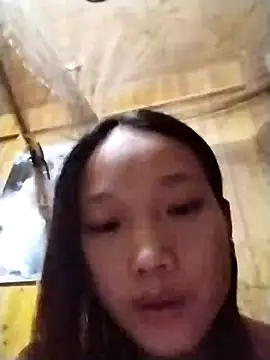 Snapshot of lytamye chatting on January 2, 2025, 11:41 am lytamye online show from January 2, 2025, 11:41 am