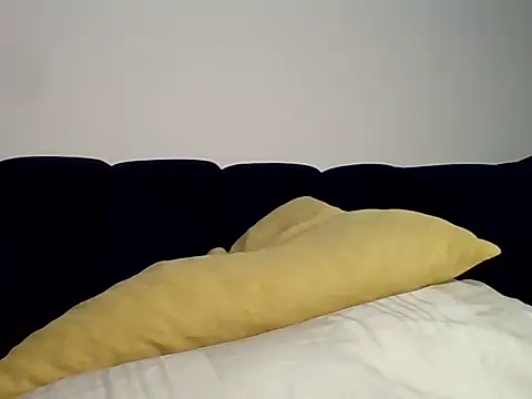 Snapshot of freacky20 chatting on April 11, 2026, 11:36 am freacky20 online show from April 11, 2026, 11:36 am