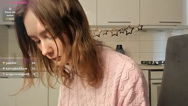 Snapshot of AngieDeans chatting on March 18, 2025, 7:22 am AngieDeans online show from March 18, 2025, 7:22 am