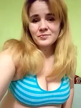 SannyMILF online show from December 8, 2024, 1:25 pm