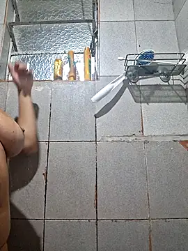 Sweet-diamondxxx online show from February 4, 2026, 8:59 pm