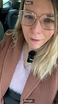 EmyLana online show from March 4, 2026, 6:43 am