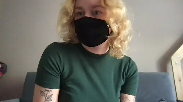 Snapshot of DirtyAlexIs chatting on October 22, 2025, 7:41 am DirtyAlexIs online show from October 22, 2025, 7:41 am