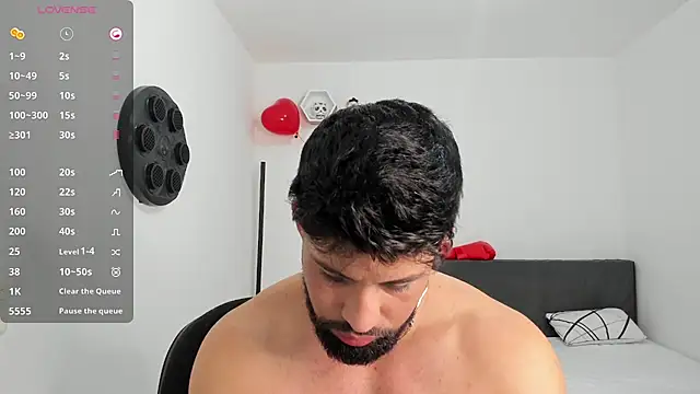 Snapshot of Daemon21 chatting on February 14, 2025, 11:42 pm Daemon21 online show from February 14, 2025, 11:42 pm