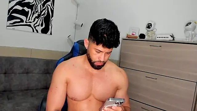 Snapshot of Daemon21 chatting on September 17, 2025, 11:29 pm Daemon21 online show from September 17, 2025, 11:29 pm