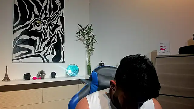 Snapshot of Daemon21 chatting on October 1, 2025, 11:30 pm Daemon21 online show from October 1, 2025, 11:30 pm