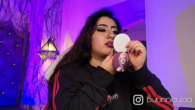 Snapshot of larissa01_ chatting on September 11, 2025, 2:33 am larissa01 online show from September 11, 2025, 2:33 am