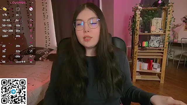 Snapshot of Arizonaa_Muse chatting on February 25, 2026, 7:19 am Arizonaa Muse online show from February 25, 2026, 7:19 am