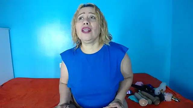 Snapshot of chiky_sonrisa chatting on November 2, 2025, 7:30 pm chiky sonrisa online show from November 2, 2025, 7:30 pm