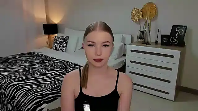 shy  lady online show from March 15, 2025, 5:15 pm