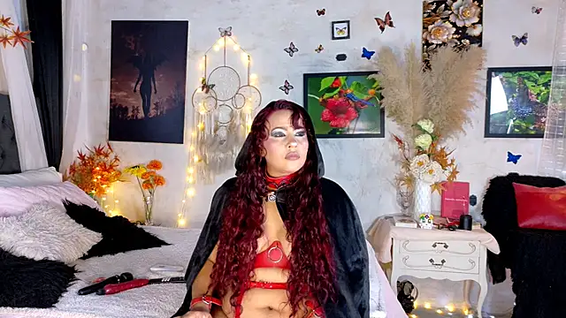 Snapshot of Kyara_Queen chatting on March 27, 2026, 5:58 pm Kyara Queen online show from March 27, 2026, 5:58 pm