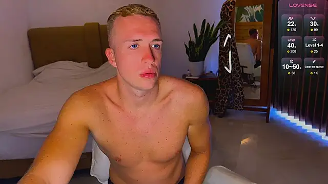 Snapshot of tommy_cumfinger chatting on December 4, 2025, 4:44 am tommy cumfinger online show from December 4, 2025, 4:44 am